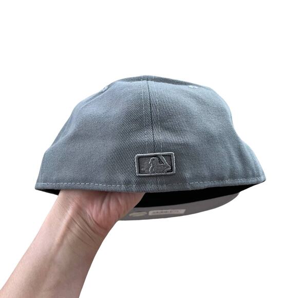 New era Toronto Blue Jays tonal gray fitted hat 7 1/2 - Picture 3 of 4